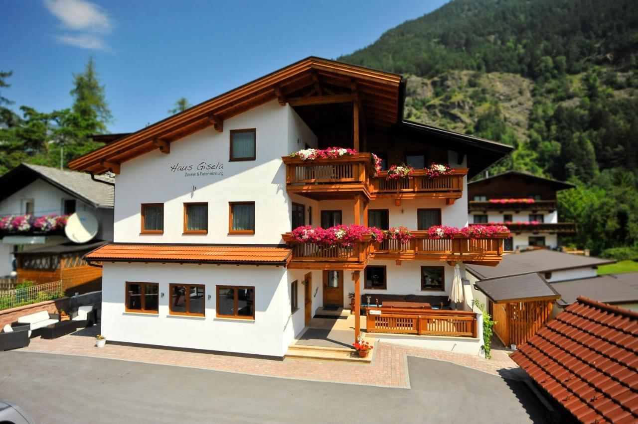 Haus Gisela Hotel Oetz Luaran gambar