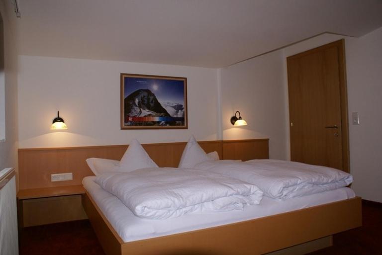 Haus Gisela Hotel Oetz Bilik gambar