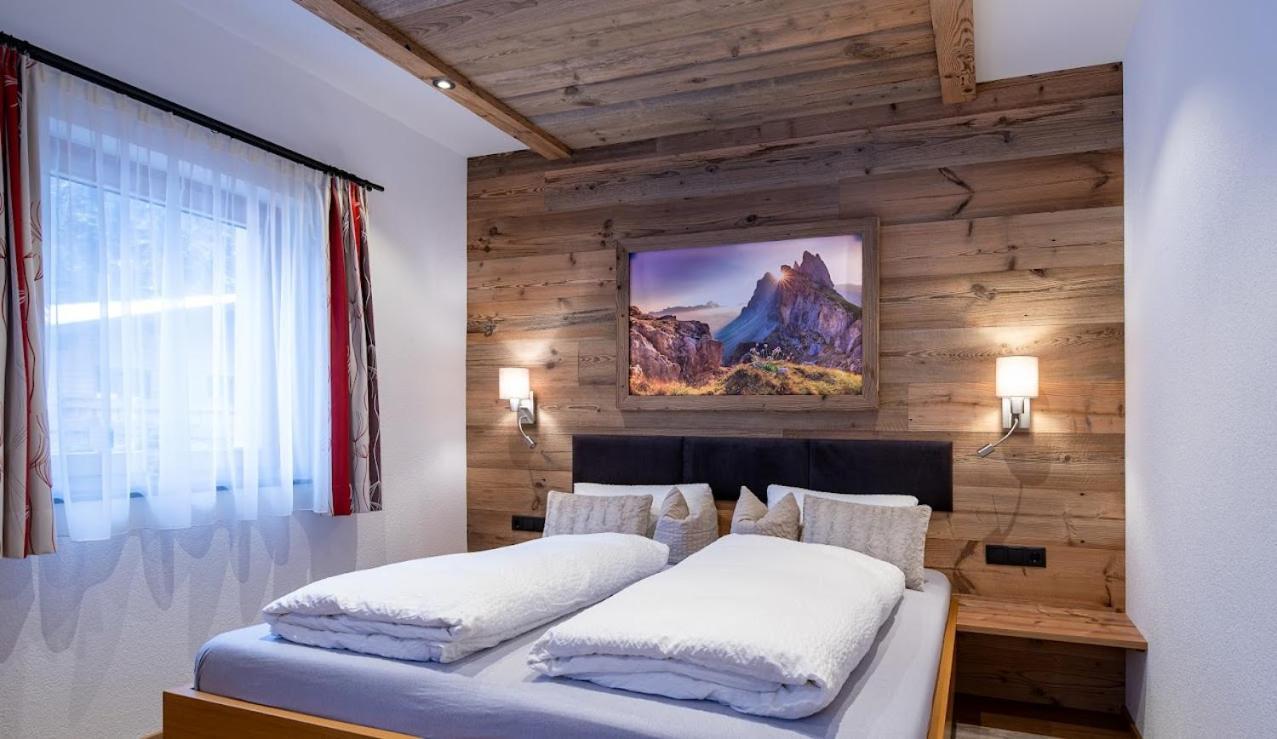 Haus Gisela Hotel Oetz Luaran gambar