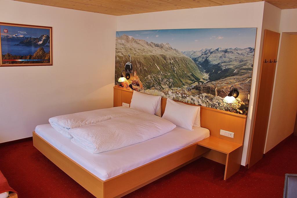 Haus Gisela Hotel Oetz Luaran gambar