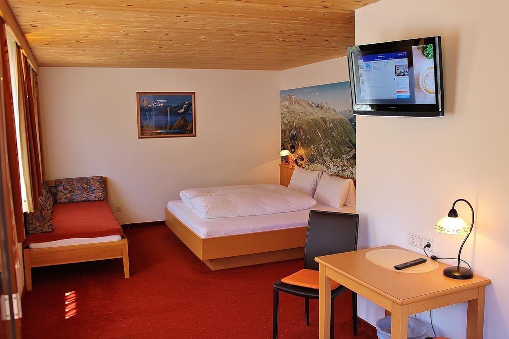 Haus Gisela Hotel Oetz Luaran gambar